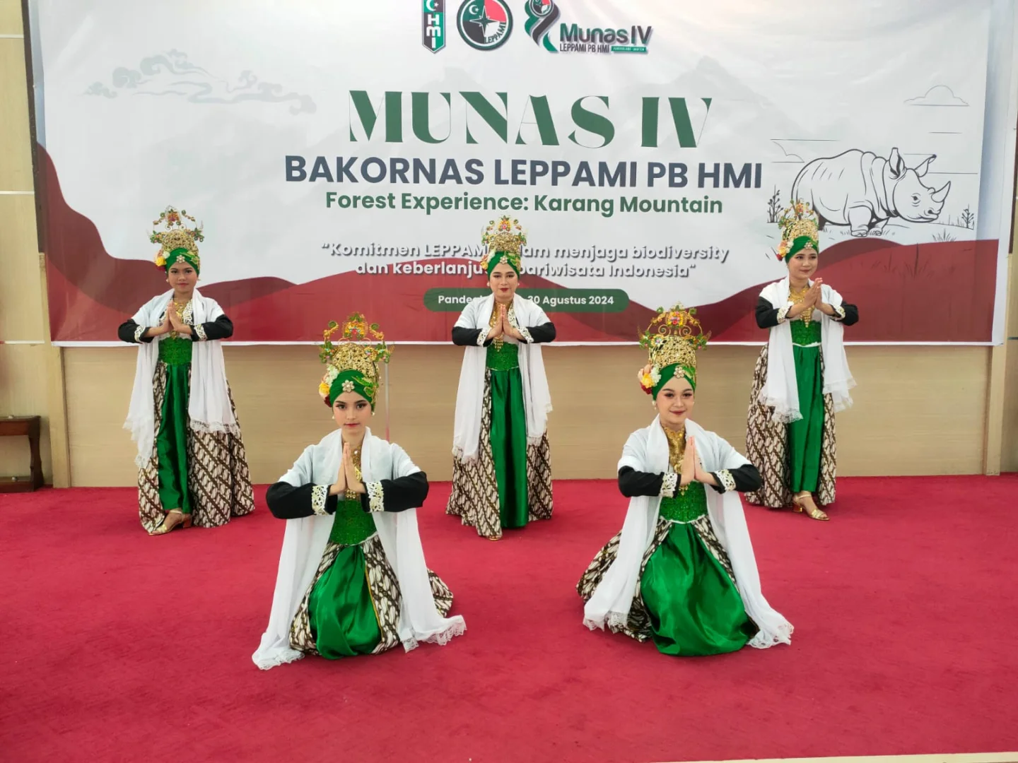 Pesona Tari Tradisional di Panggung Munas IV LEPPAMI HMI